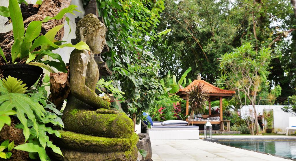 Lata Lama Lovina  Exterior photo